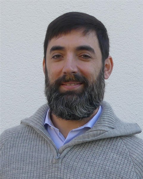 Porträtfoto von Herrn Axel Hechler, Bereichsleitung Kreis Groß-Gerau / Leitung Geschäftsfeld Kinderbetreuung