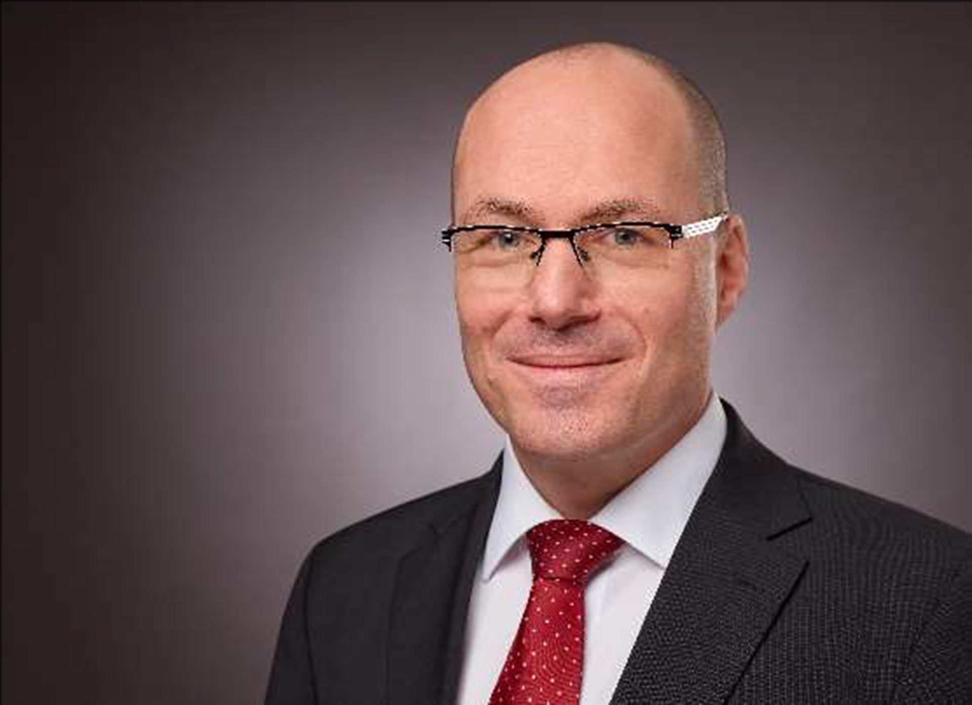 Porträtfoto von Herrn Martin Webers - designiertes Vorstandsmitglied im Caritasverband Offenbach/Main e.V.